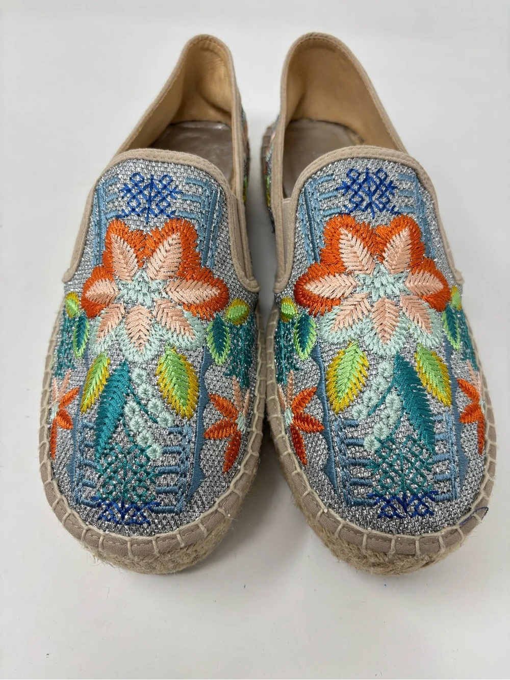 NWOT JOHNNY WAS ELYSIA METALLIC FLORAL EMBROIDERED PLATFORM ESPADRILLES SIZE 40